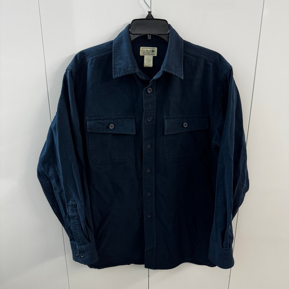 LL Bean Mens Navy Blue Cotton Button Down Work Shirt 0MT03 M Regular